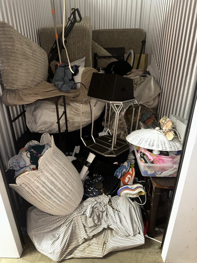 5 x 10 storage unit in Atlanta, GA