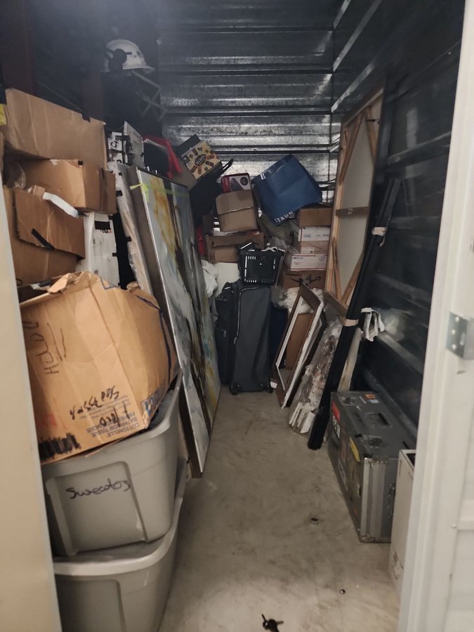 5 x 10 storage unit in Dallas, TX