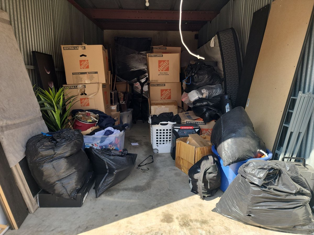 10 x 20 storage unit in Addison, TX