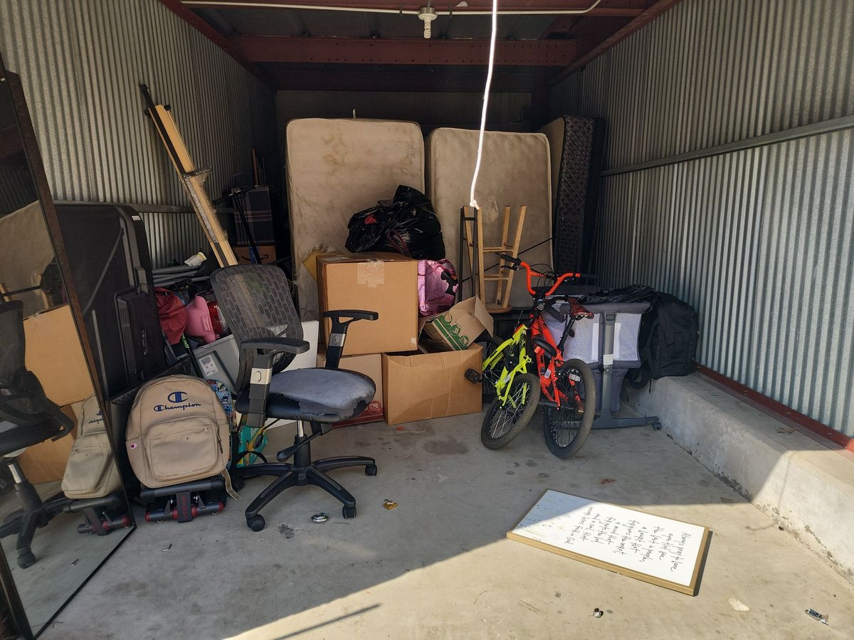 10 x 20 storage unit in Addison, TX
