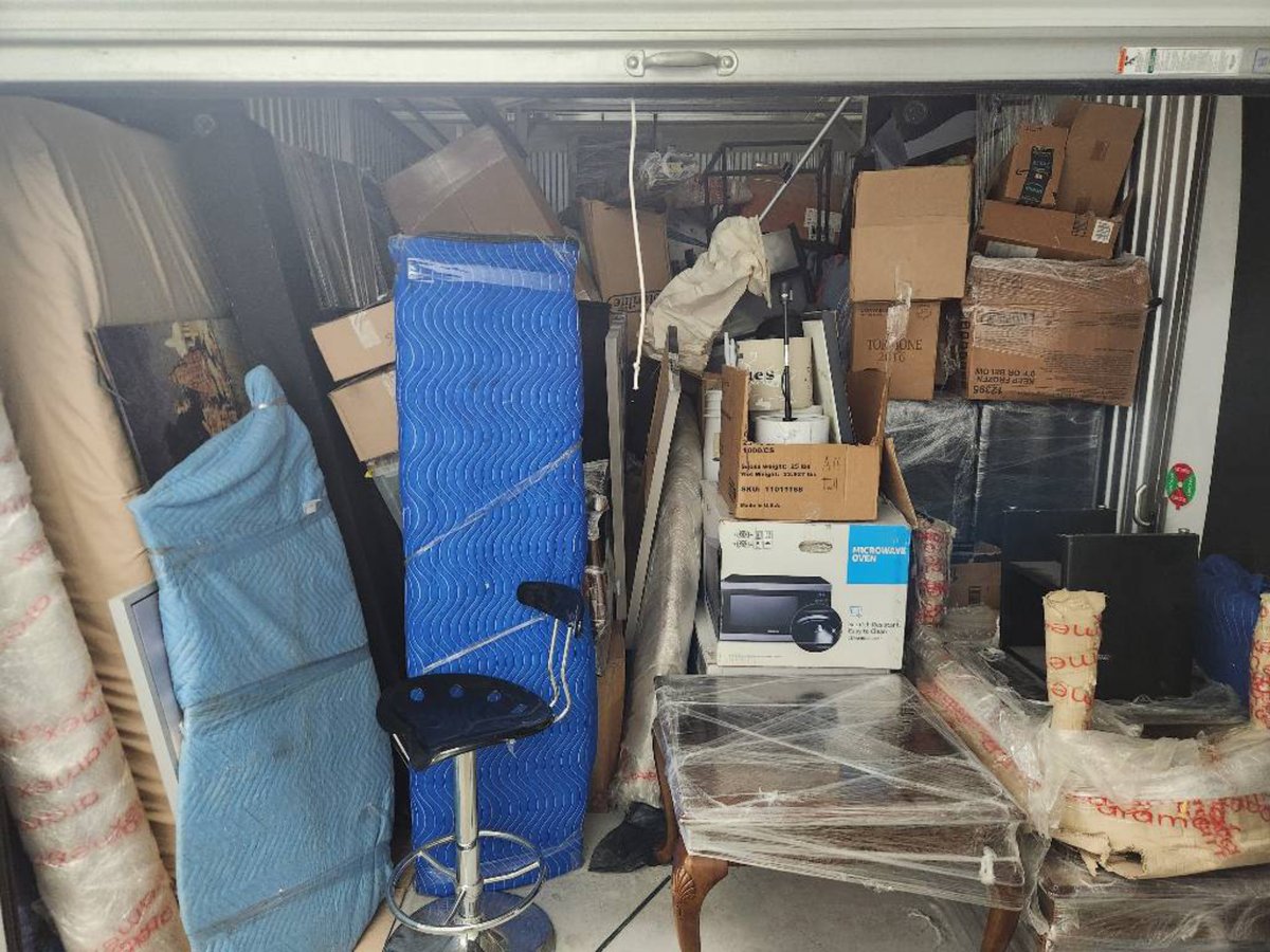 10 x 15 storage unit in Dallas, TX