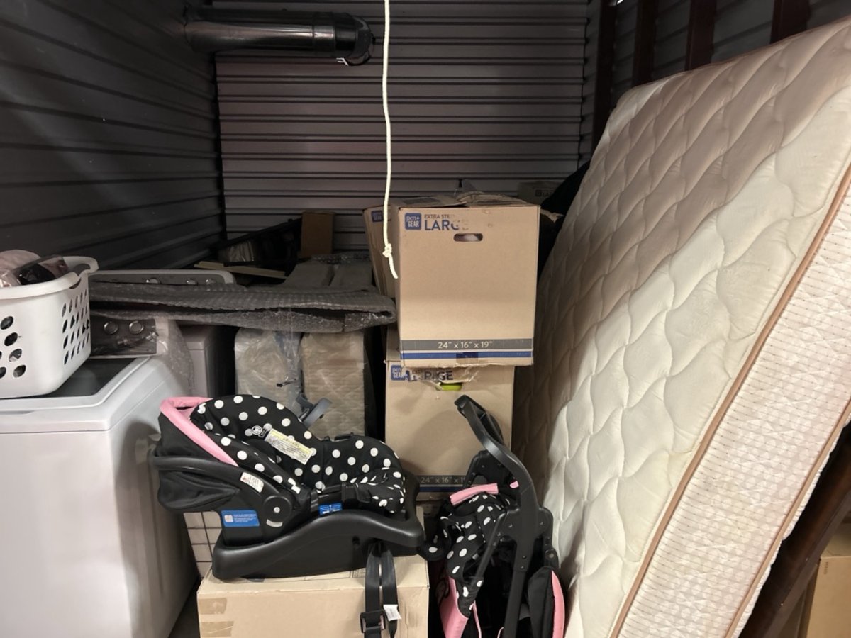 10 x 15 storage unit in Mansfield, TX