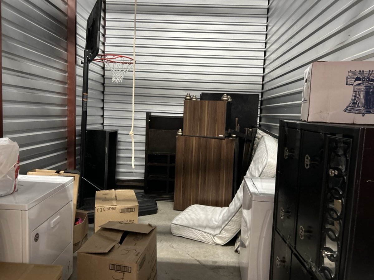 10 x 15 storage unit in Mansfield, TX