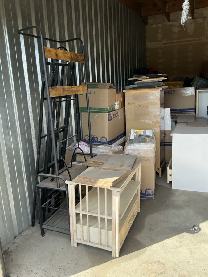 10 x 20 storage unit in Las Vegas, NV