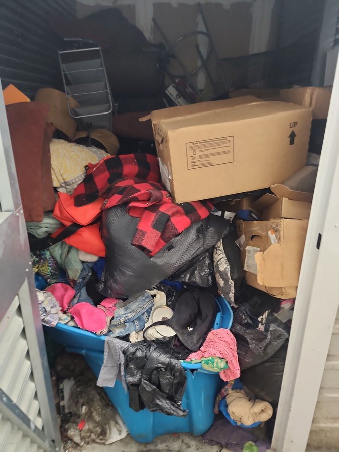 7 x 10 storage unit in Richardson, TX