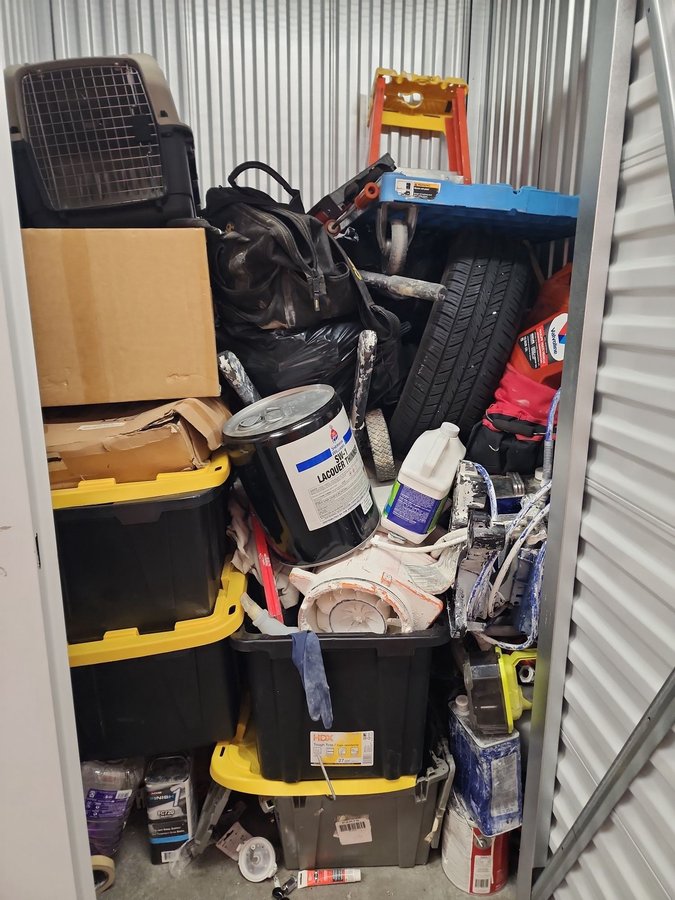 5 x 5 storage unit in Dallas, TX