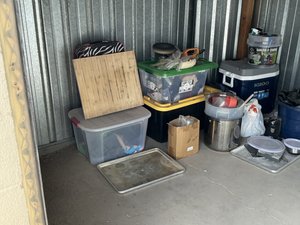 10 x 10 storage unit in Las Vegas, NV