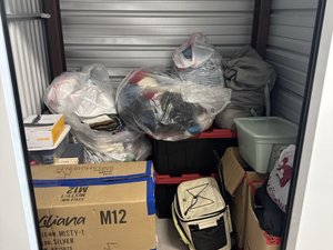 5 x 5 storage unit in Richardson, TX