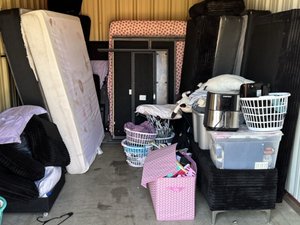 10 x 15 storage unit in Arlington, TX