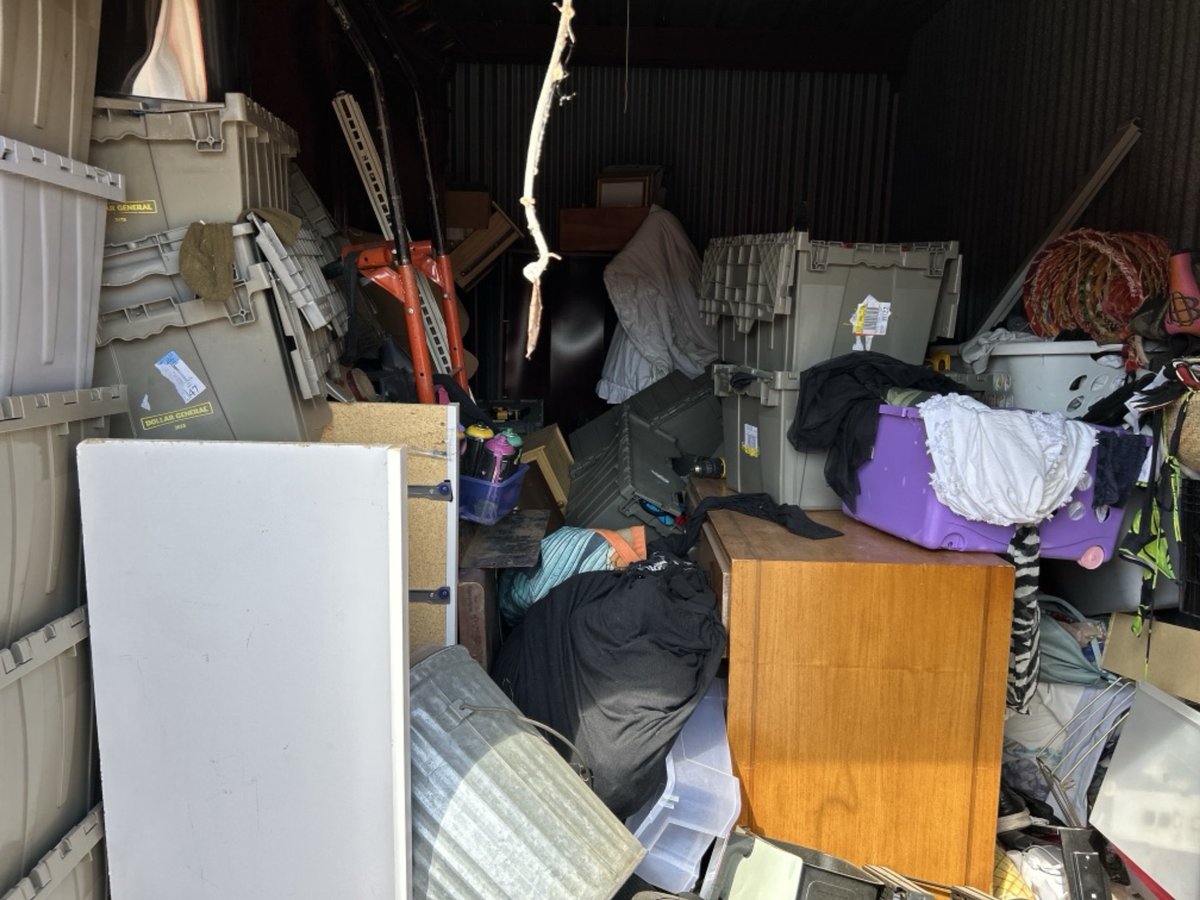 10 x 15 storage unit in Arlington, TX