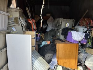 10 x 15 storage unit in Arlington, TX