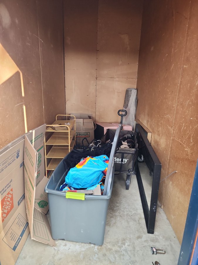 5 x 10 storage unit in Richardson, TX