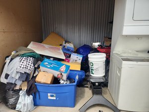 10 x 10 storage unit in Dallas, TX