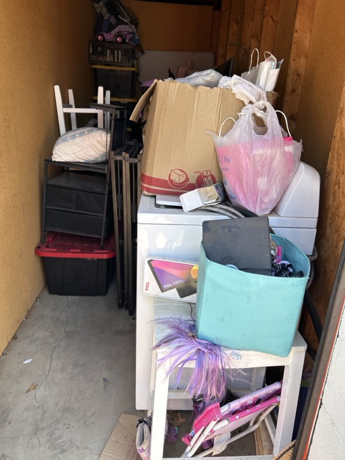 5 x 15 storage unit in Kennedale, TX