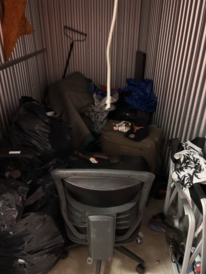 5 x 10 storage unit in Kennedale, TX