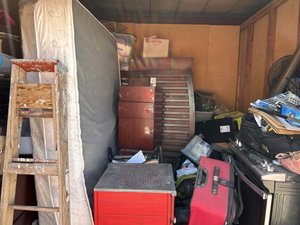 10 x 10 storage unit in Kennedale, TX