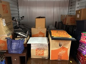 10 x 10 storage unit in Mansfield, TX