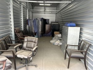 10 x 30 storage unit in Mansfield, TX