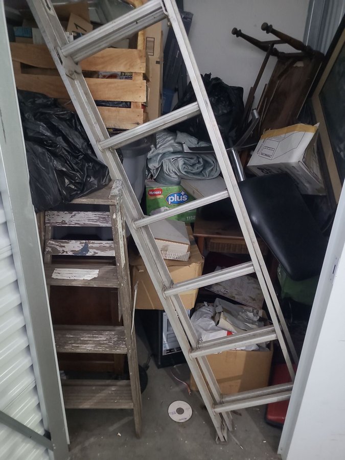 5 x 5 storage unit in Portland, OR