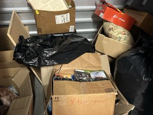 10 x 5 storage unit in Mansfield, TX