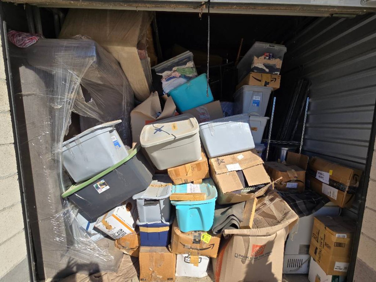 10 x 15 storage unit in Austin, TX