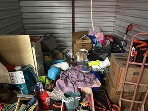 10 x 10 storage unit in Watauga, TX