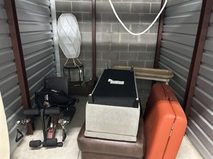 7 x 10 storage unit in Hurst, TX