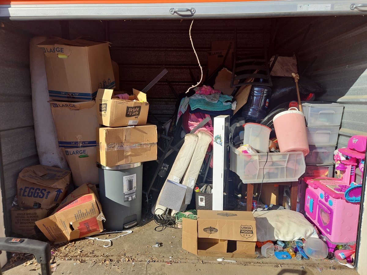10 x 10 storage unit in No Richland Hills, TX