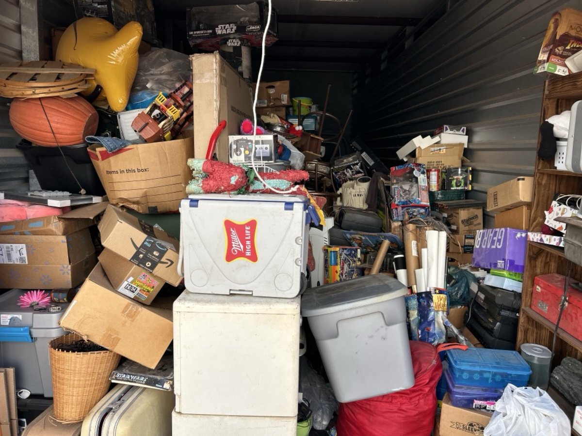 10 x 30 storage unit in No Richland Hills, TX