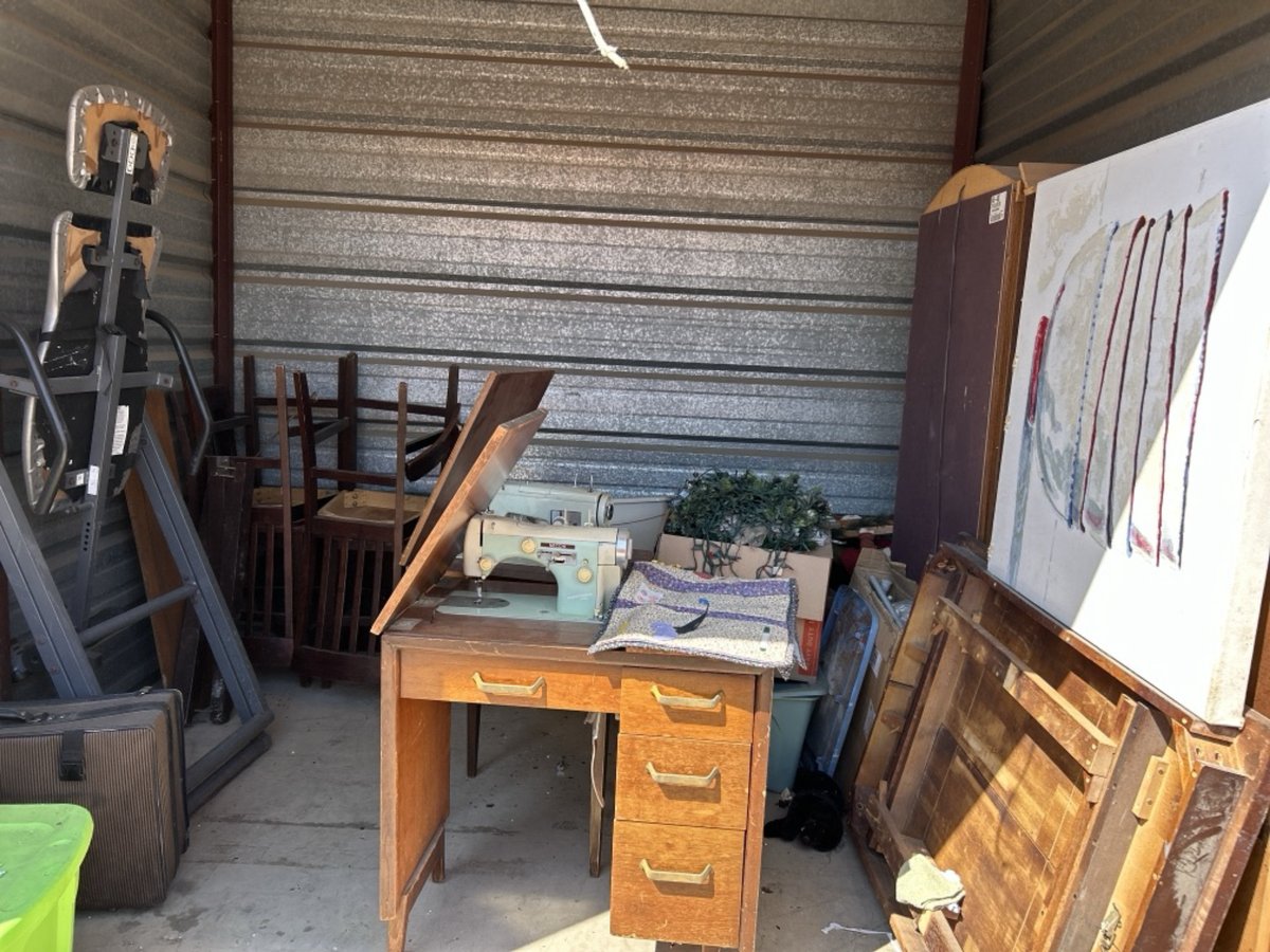 10 x 10 storage unit in No Richland Hills, TX