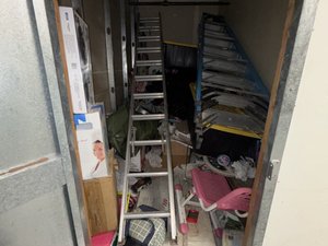 5 x 10 storage unit in Los Angeles, CA