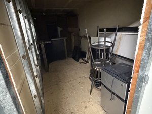7 x 15 storage unit in Los Angeles, CA