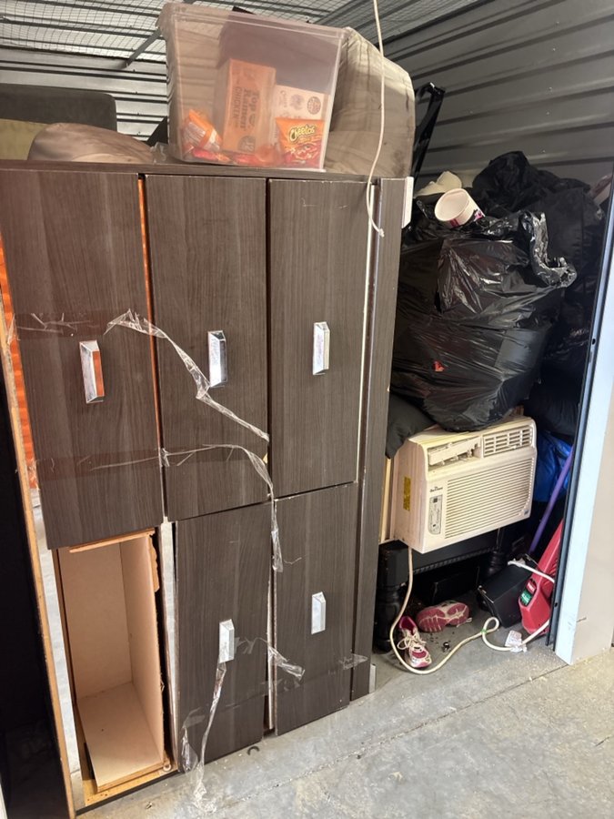 10 x 15 storage unit in New Castle, DE
