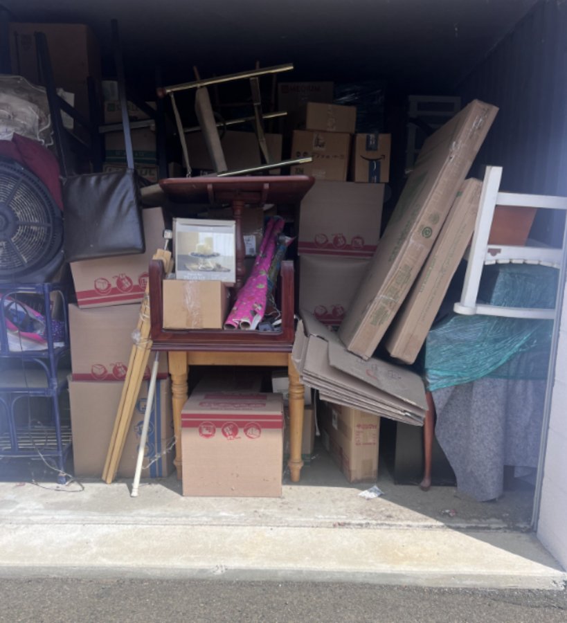 10 x 30 storage unit in Hamden, CT