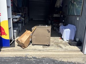 10 x 30 storage unit in Claymont, DE