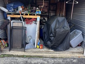 10 x 15 storage unit in Claymont, DE