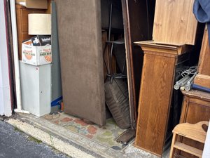 10 x 12 storage unit in Claymont, DE