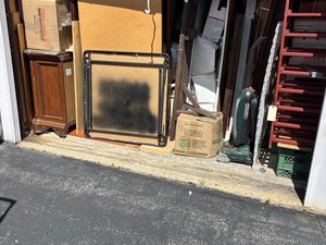 10 x 20 storage unit in Claymont, DE