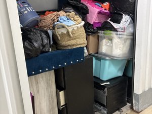 10 x 10 storage unit in New Castle, DE