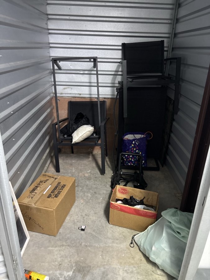 5 x 7 storage unit in New Castle, DE