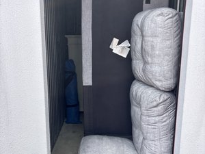 5 x 10 storage unit in Claymont, DE