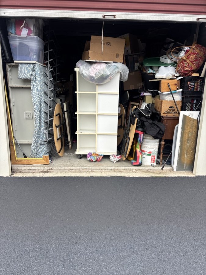 10 x 20 storage unit in New Castle, DE