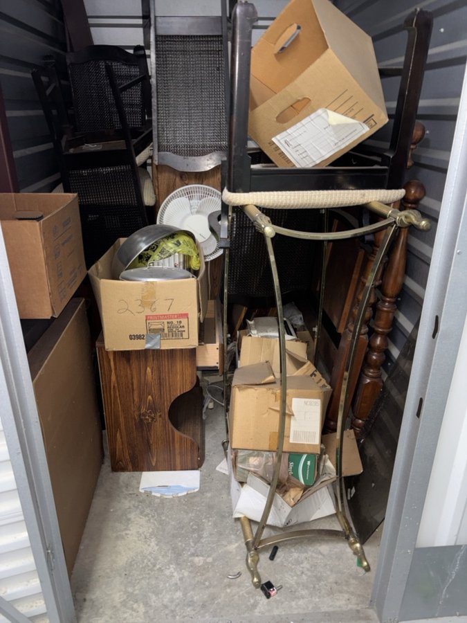 5 x 7 storage unit in New Castle, DE