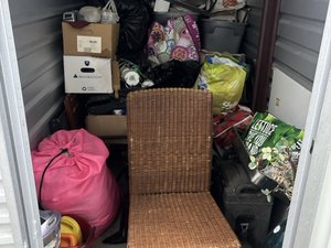 5 x 10 storage unit in New Castle, DE