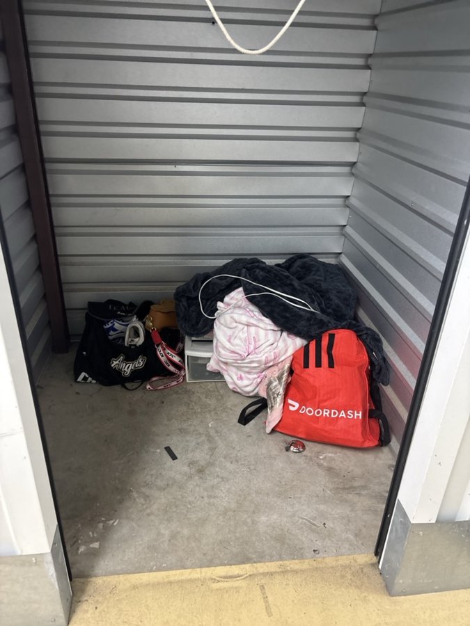 5 x 5 storage unit in New Castle, DE