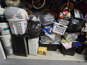 10 x 10 storage unit in Coral Springs, FL