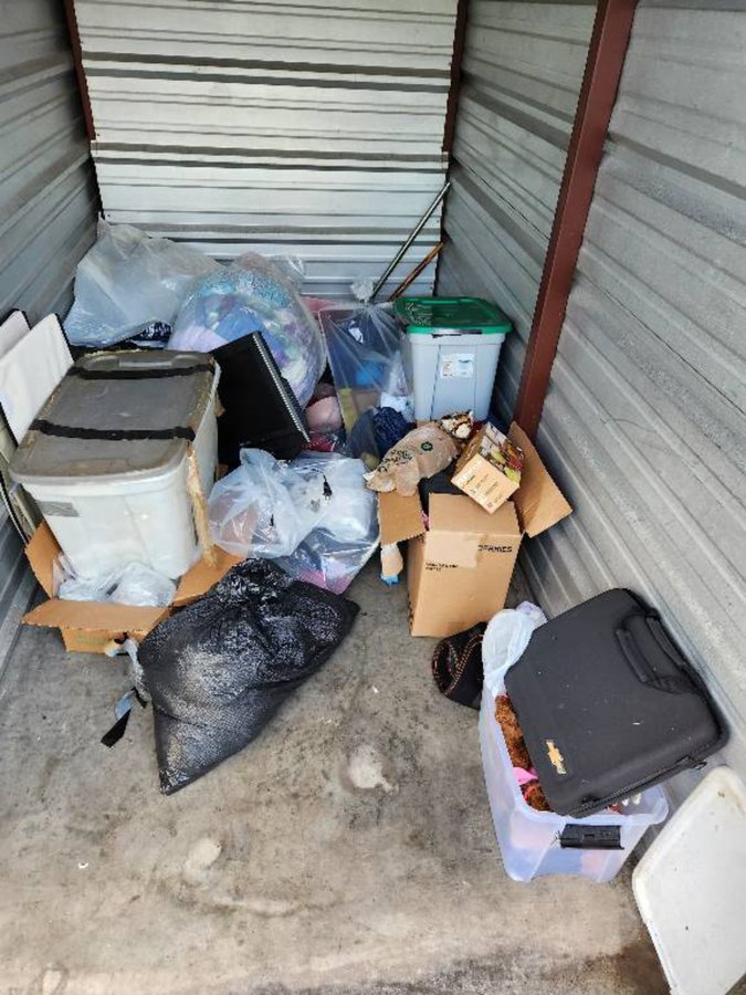 5 x 10 storage unit in Ruskin, FL