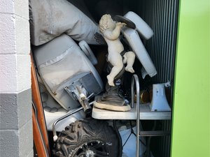 5 x 10 storage unit in Hollywood, FL