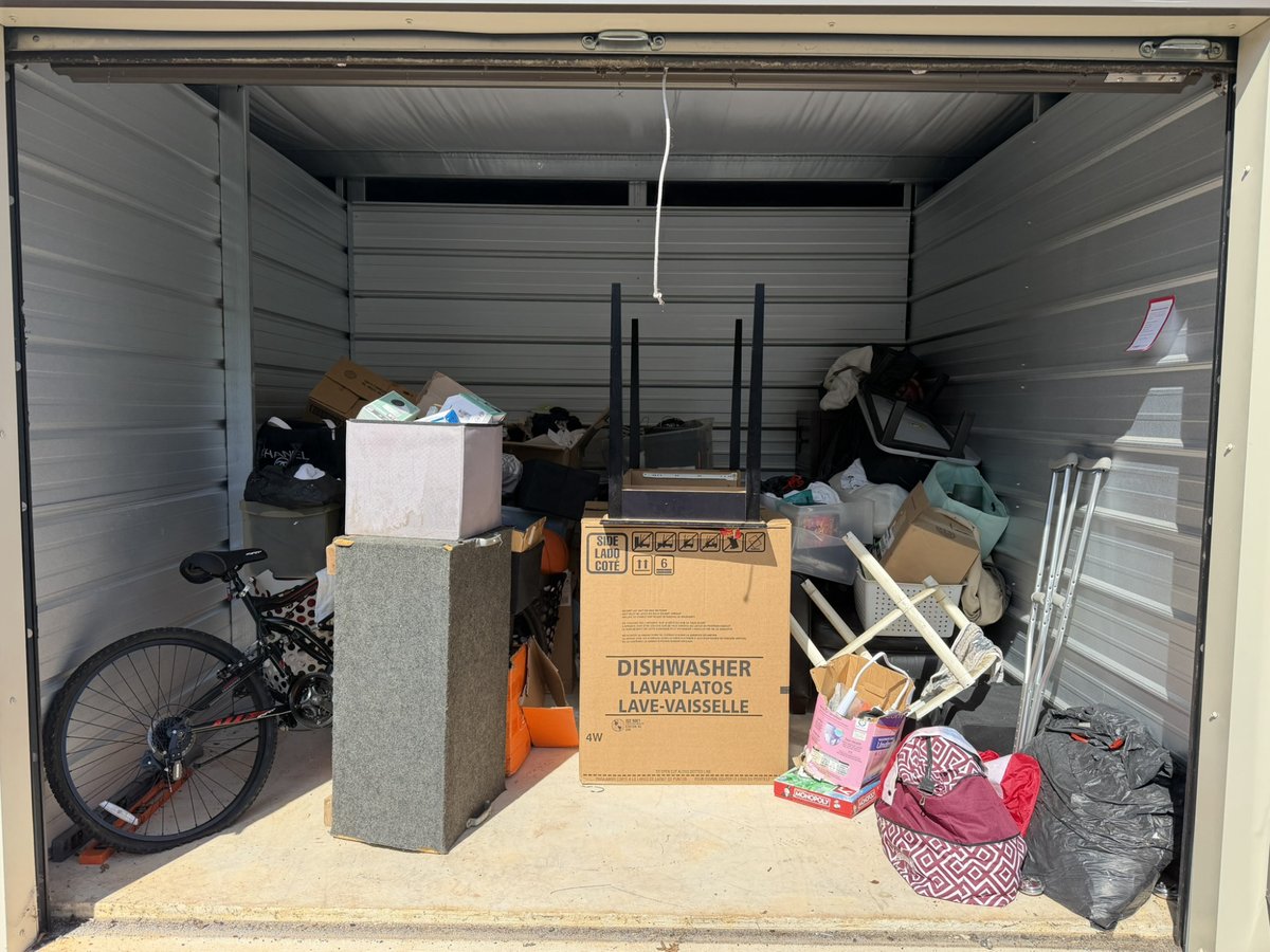 10 x 10 storage unit in Athens, GA