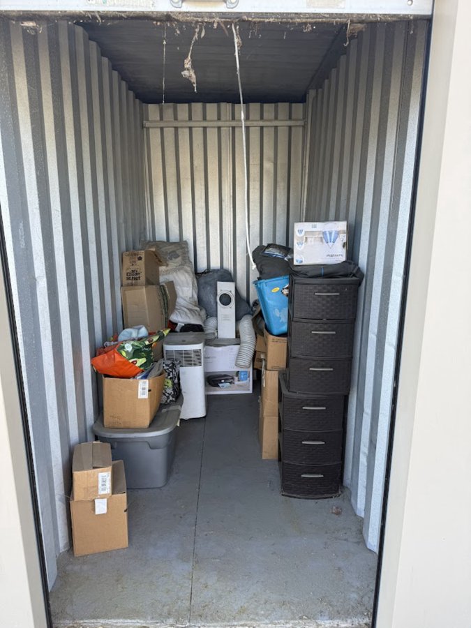 5 x 10 storage unit in Greensboro, NC